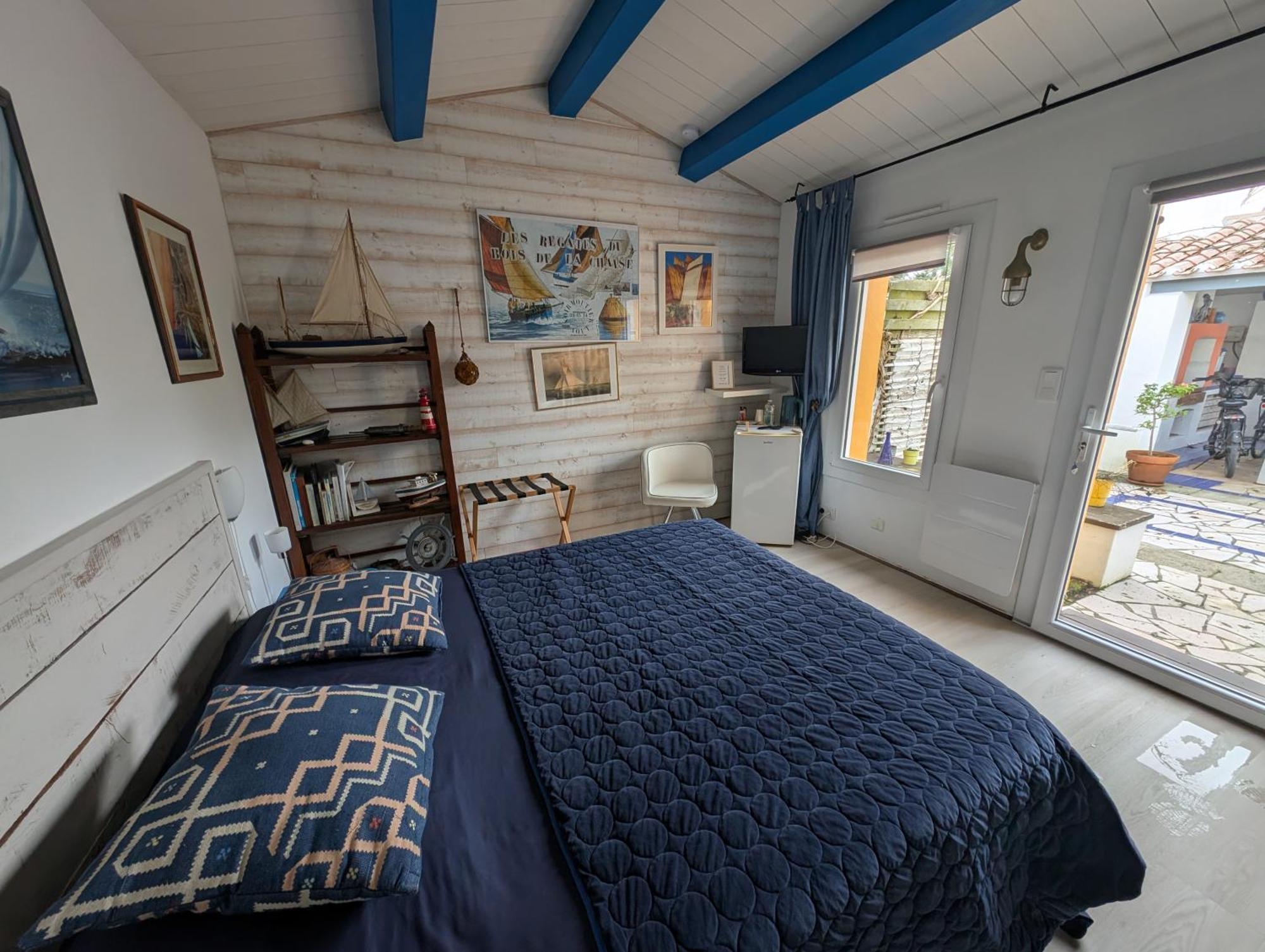 Les Yeux Bleus Bed & Breakfast Noirmoutier-en-l'Ile Exterior photo