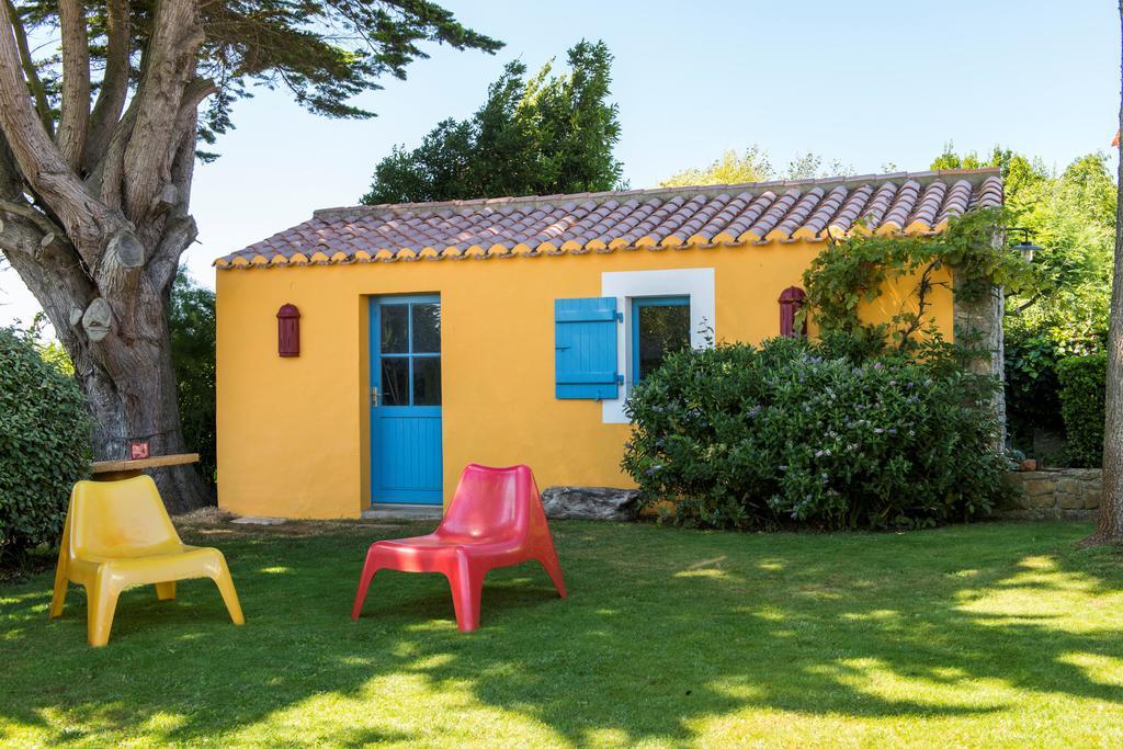 Les Yeux Bleus Bed & Breakfast Noirmoutier-en-l'Ile Exterior photo
