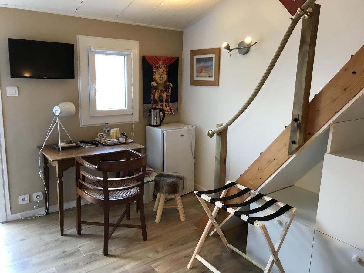 Les Yeux Bleus Bed & Breakfast Noirmoutier-en-l'Ile Exterior photo