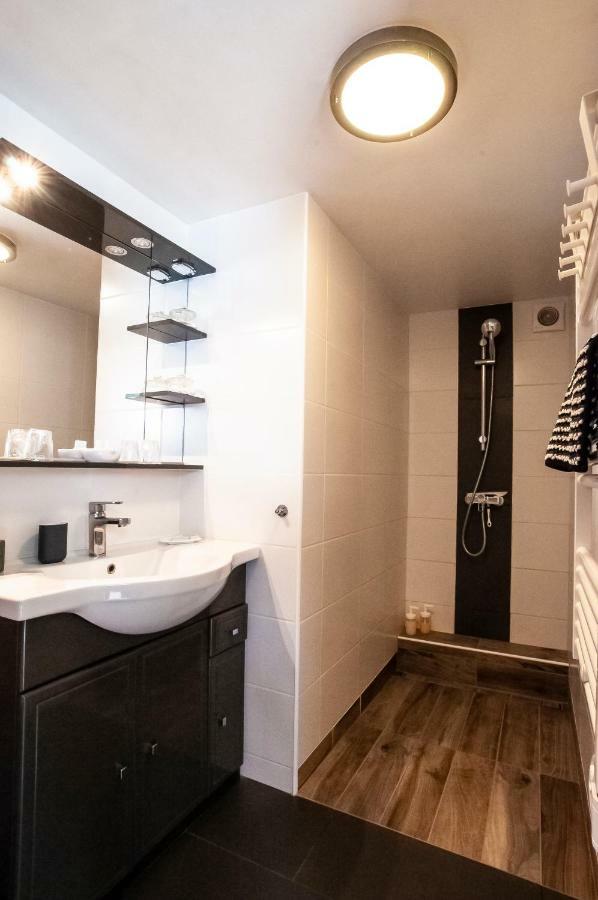 Les Yeux Bleus Bed & Breakfast Noirmoutier-en-l'Ile Exterior photo